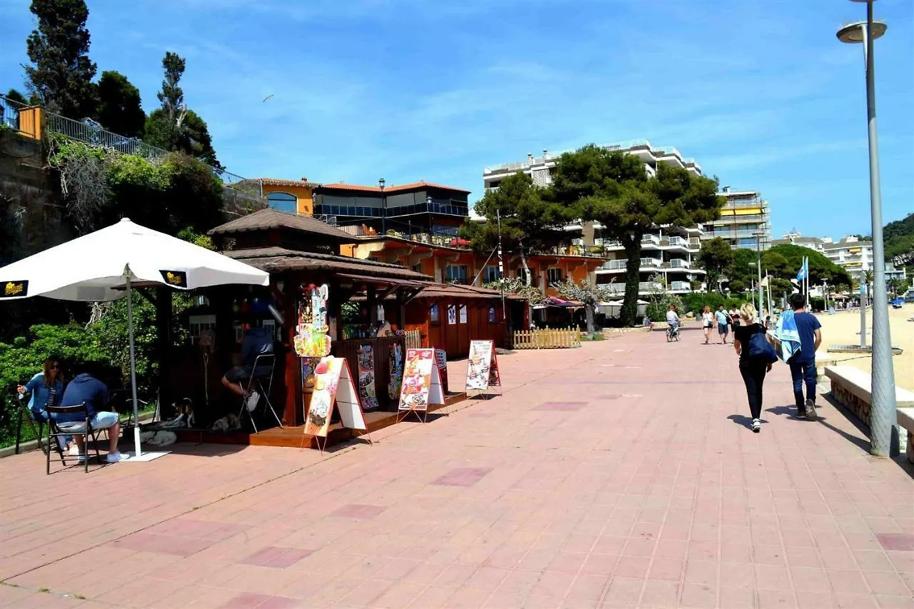 Apartamento Estudio ART Lloret de Mar 0*,  España